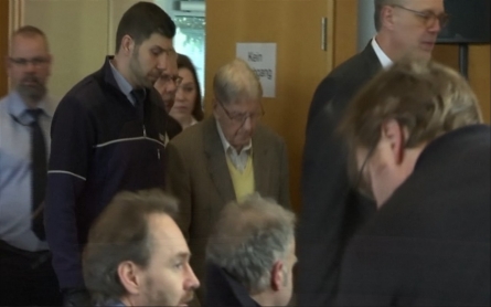 Trial of 94-year-old former Nazi guard